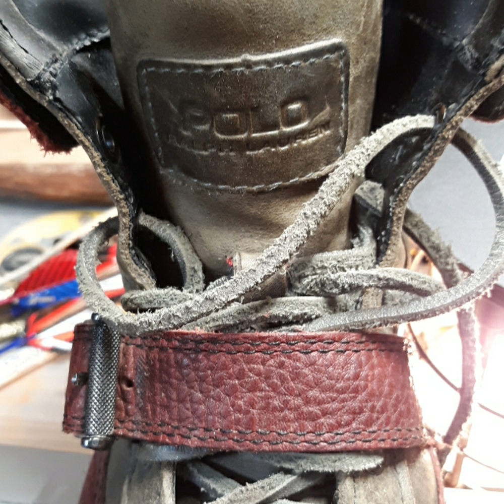 Size9D polo hunting boots